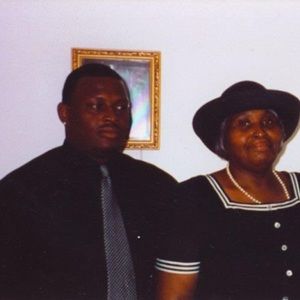 Meet your Posher, Wink